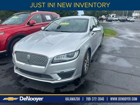 Used 2019 Lincoln MKZ Premiere AWD/4WD image 1