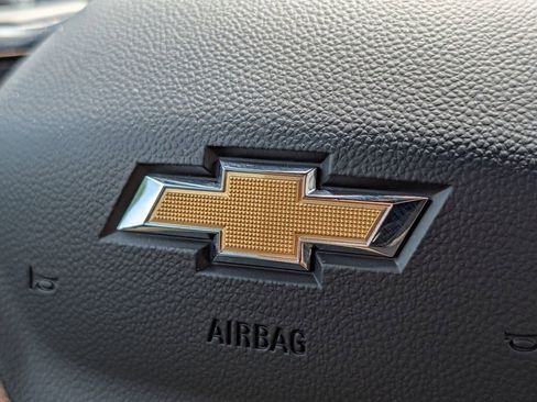 Used 2024 Chevrolet Traverse LT AWD/4WD image 51