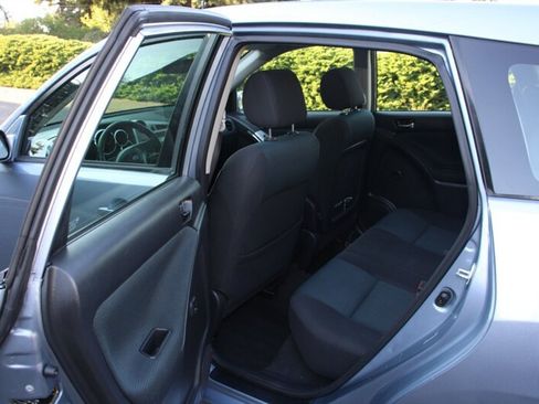 Used 2006 Toyota Matrix XR FWD image 15