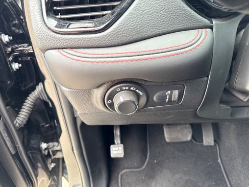 Used 2026 Dodge Durango GT AWD/4WD image 17