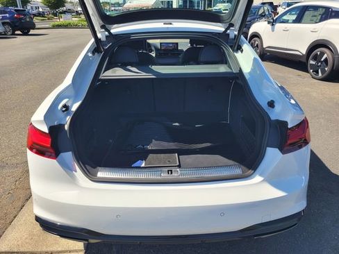 Used 2025 Audi A5 2.0T Premium Plus image 11