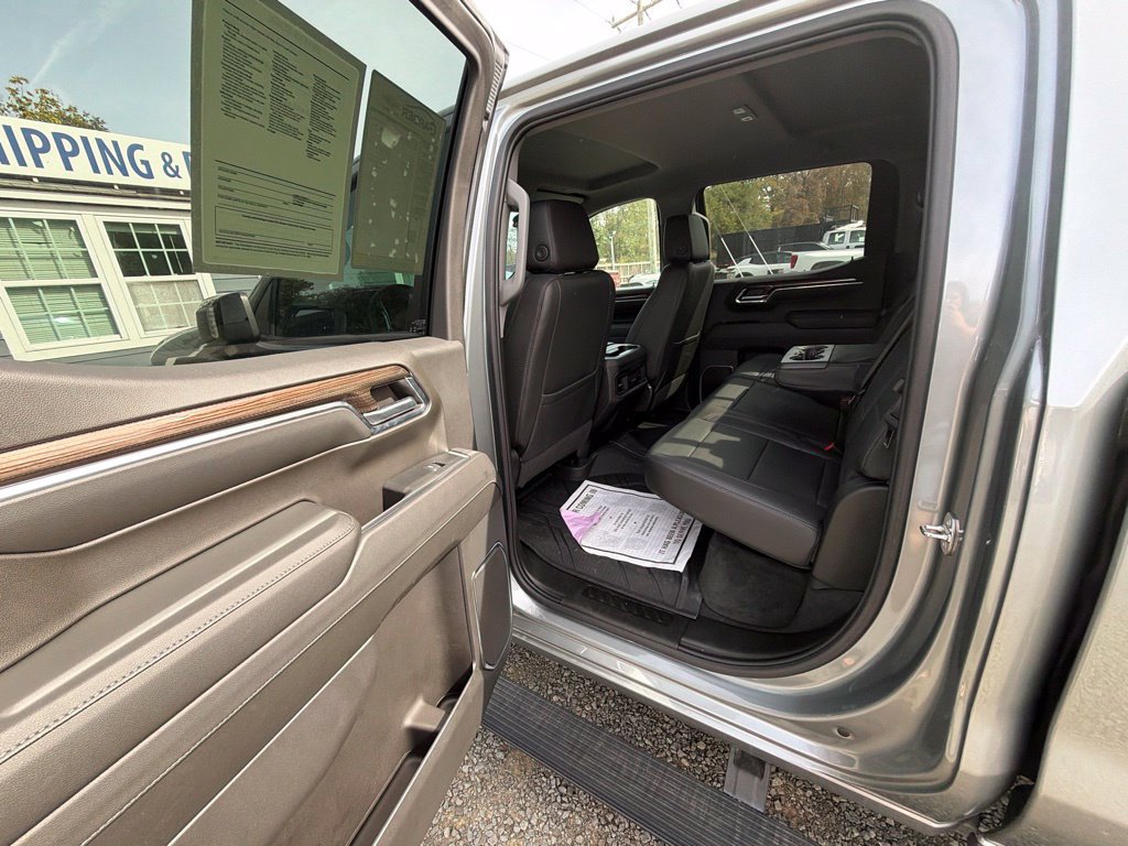 Used 2024 Chevrolet Silverado 1500 RST w/ Rally Edition AWD/4WD image 15