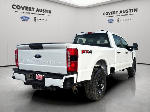Certified 2024 Ford F250 XL w/ STX Appearance Package AWD/4WD image 4