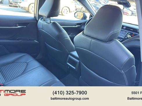 Used 2018 Toyota Camry SE image 24