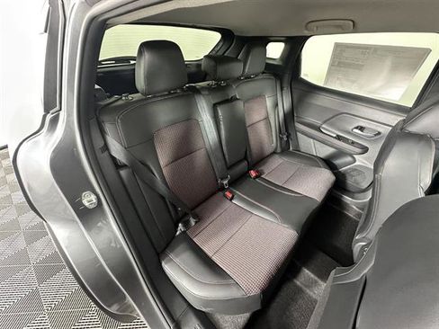 New 2025 Nissan Kicks SR AWD/4WD image 14