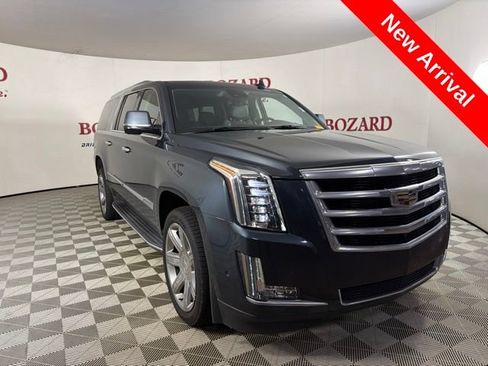 Used 2020 Cadillac Escalade ESV Luxury AWD/4WD image 1