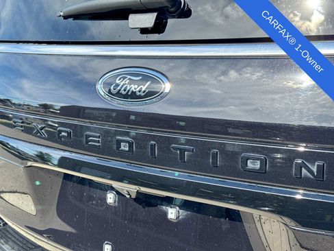 Used 2024 Ford Expedition Limited AWD/4WD image 15