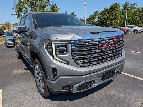New 2026 GMC Sierra 1500 Denali w/ Denali Reserve Package AWD/4WD image 2