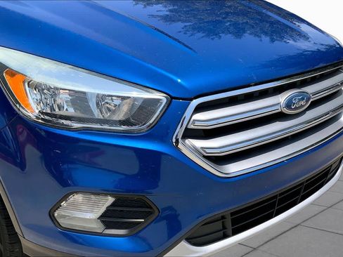 Used 2017 Ford Escape SE FWD image 32