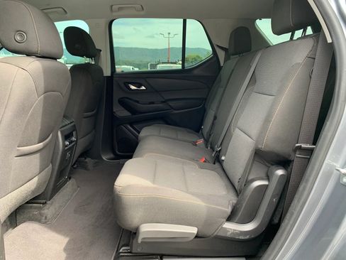Used 2020 Chevrolet Traverse LS AWD/4WD image 24