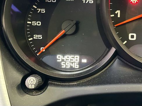 Used 2017 Porsche Macan GTS w/ Premium Package Plus image 38