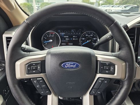 Used 2022 Ford F450 Lariat w/ Lariat Ultimate Package AWD/4WD image 27