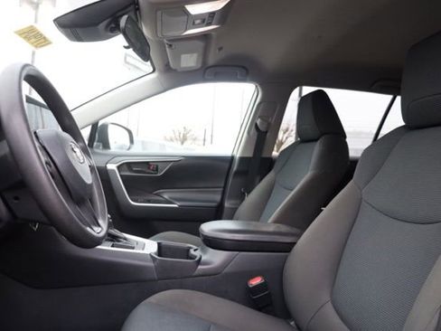 Used 2023 Toyota RAV4 LE image 16