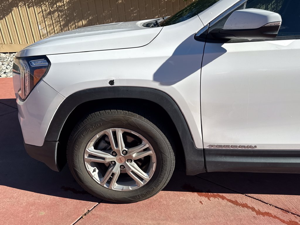 Used 2022 GMC Terrain SLE w/ Driver Convenience Package AWD/4WD image 34