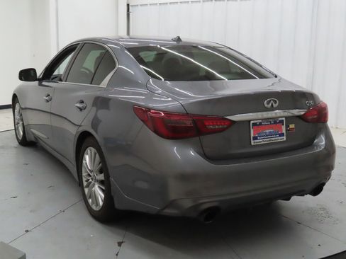 Used 2019 INFINITI Q50 Luxe w/ Essential Package (3.0T Luxe) image 5