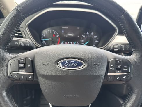 Used 2020 Ford Escape SEL FWD image 15