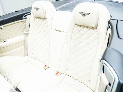 Used 2017 Bentley Continental GT image 37