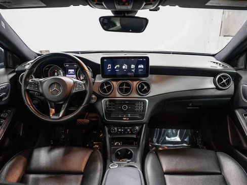 Used 2016 Mercedes-Benz GLA 250 image 12