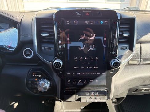 Used 2025 RAM 1500 Laramie image 25