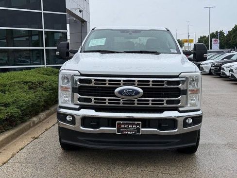 Used 2023 Ford F250 XLT AWD/4WD image 8