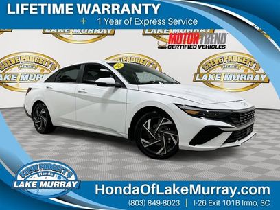 Used 2025 Hyundai Elantra Limited