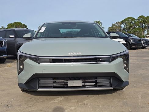 New 2025 Kia K4 EX image 3