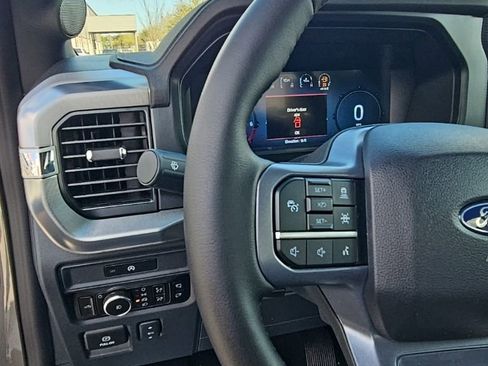 Used 2025 Ford F150 Lariat w/ Equipment Group 502A High AWD/4WD image 14