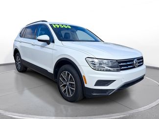 Used 2019 Volkswagen Tiguan SE w/ Panoramic Sunroof Package AWD/4WD video 1