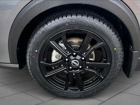 Certified 2023 Nissan Kicks SV image 10