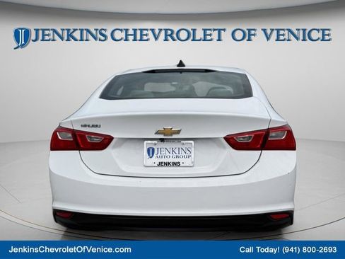 Used 2018 Chevrolet Malibu LS FWD image 7