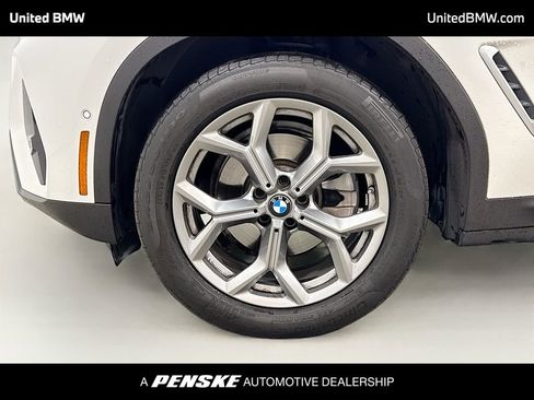Used 2024 BMW X3 sDrive30i w/ Convenience Package image 2