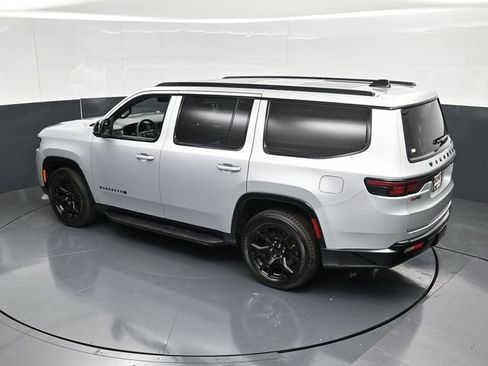 Certified 2024 Jeep Wagoneer Series II AWD/4WD image 54