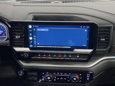 Certified 2022 Chevrolet Silverado 1500 LTZ w/ LTZ Convenience Package II AWD/4WD image 22