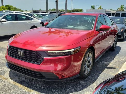 Used 2023 Honda Accord EX image 31