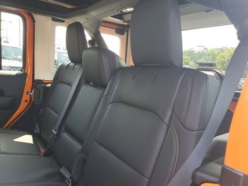 New 2025 Jeep Wrangler Unlimited Sahara image 11