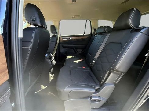 New 2026 Volkswagen Atlas SE image 22