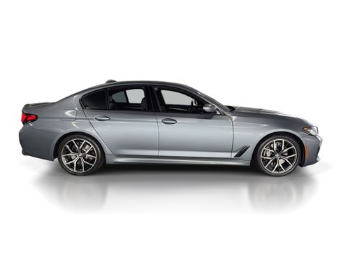 Used 2022 BMW 540i w/ M Sport Package image 8