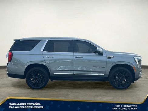Certified 2026 GMC Yukon Denali w/ Denali Reserve Package AWD/4WD image 7