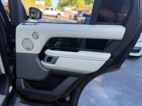 Used 2018 Land Rover Range Rover Supercharged AWD/4WD image 77