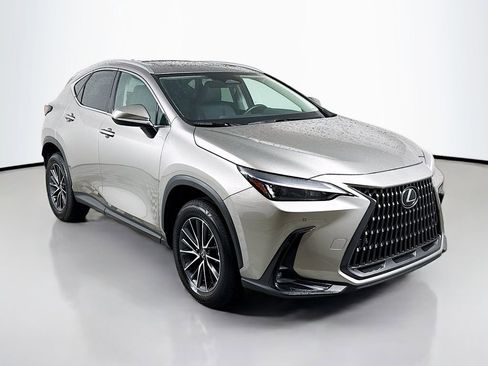 Certified 2025 Lexus NX 250 FWD w/ Premium Package image 3