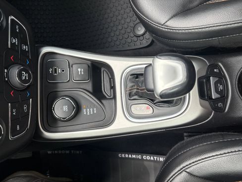 Used 2018 Jeep Compass Latitude w/ Popular Equipment Group image 35