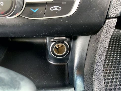 Used 2015 Dodge Charger SXT w/ Driver Confidence Group image 30