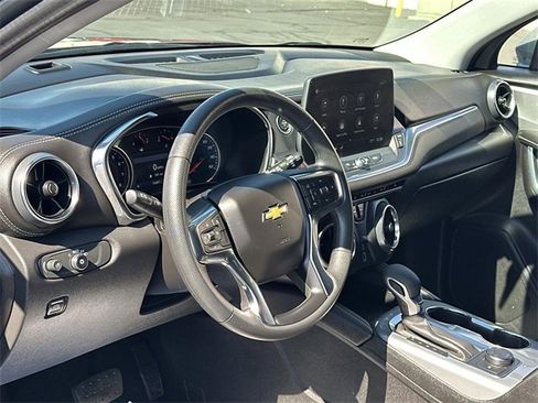 Certified 2025 Chevrolet Blazer LT image 10