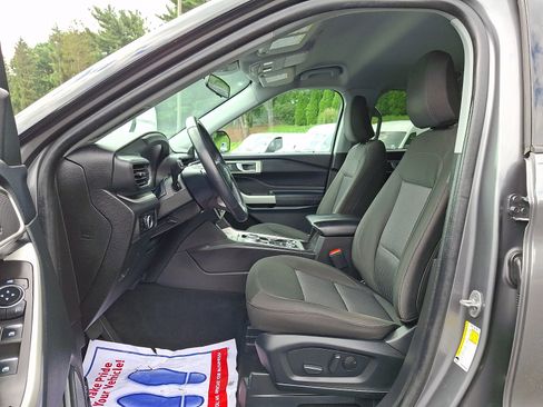 Certified 2023 Ford Explorer XLT AWD/4WD image 15