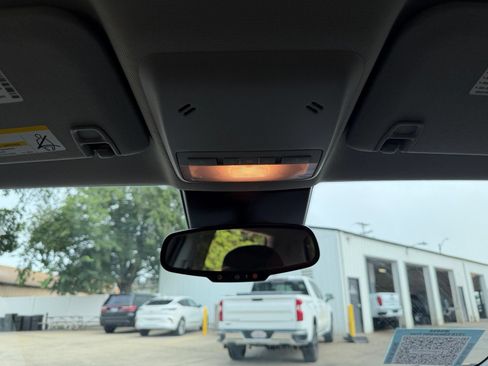 Used 2020 Chevrolet Trax LS w/ Tint and Cruise Package FWD image 21
