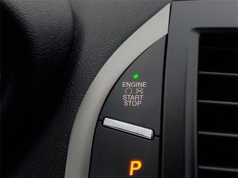 Used 2017 Lincoln MKC Select w/ Select Plus Package image 25