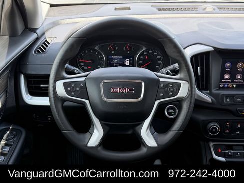 Used 2024 GMC Terrain SLE AWD/4WD image 13