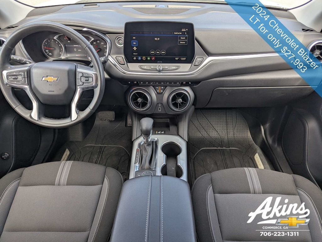 Used 2024 Chevrolet Blazer LT w/ Convenience Package FWD image 15