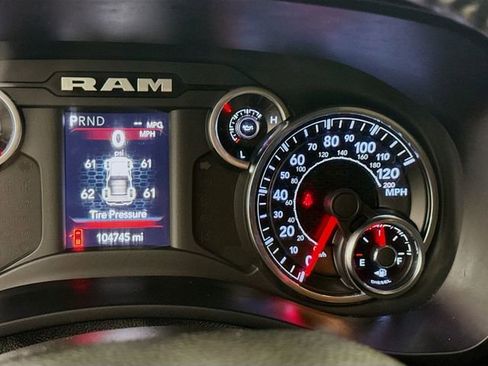 Used 2019 RAM 2500 Big Horn image 12