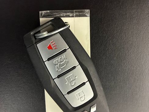 Used 2022 Mitsubishi Outlander SE image 34